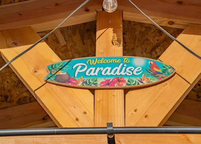 Holiday home Tranquil Oasis: Experience Luxury Living! *
