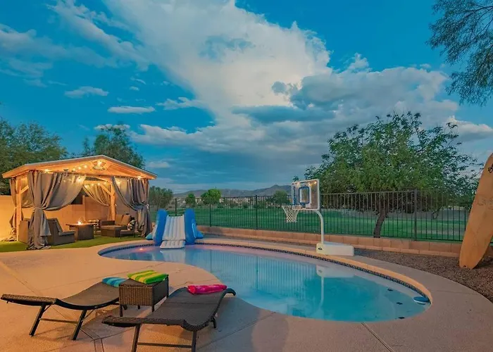 Holiday home Tranquil Oasis: Experience Luxury Living!